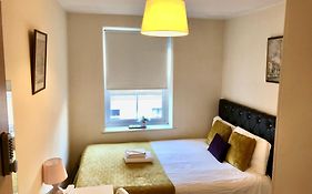 Akan Guest House Euston